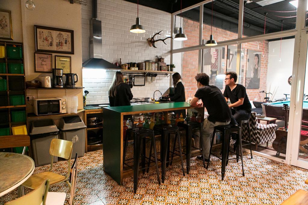 Pars Tailor'S Hostel Barcelona Eksteriør billede