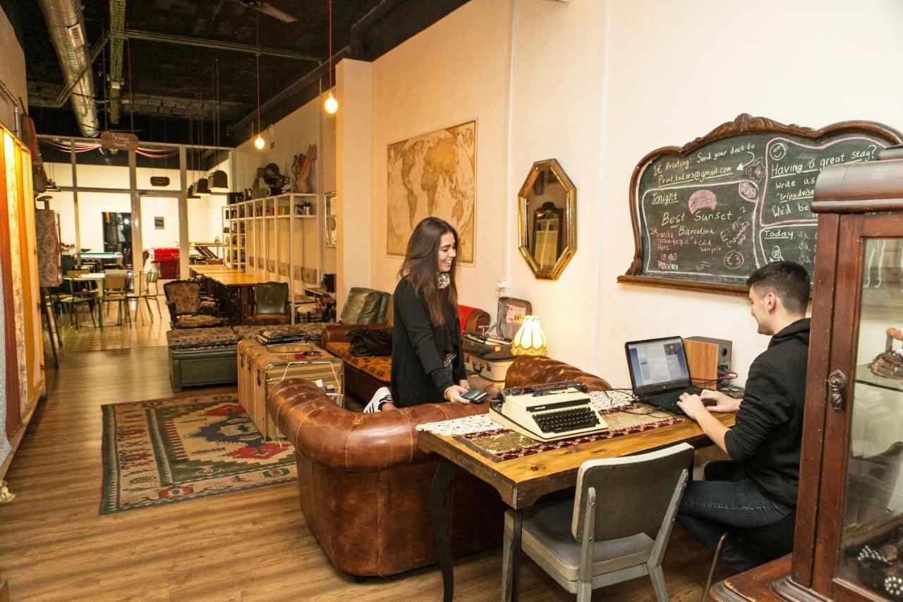 Pars Tailor'S Hostel Barcelona Eksteriør billede