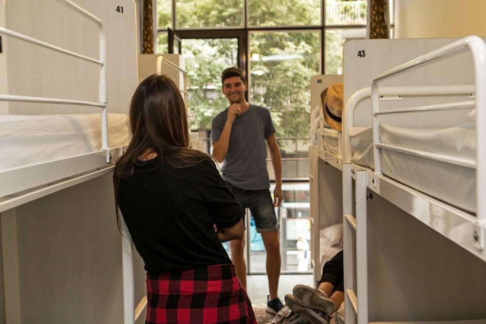 Pars Tailor'S Hostel Barcelona Eksteriør billede